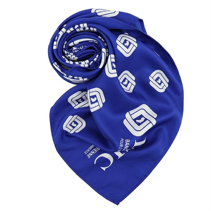 4 Printed Square Scarf(001)